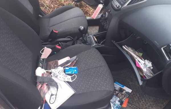 Veiculo roubado recuperado e autor preso em Itapoa 2