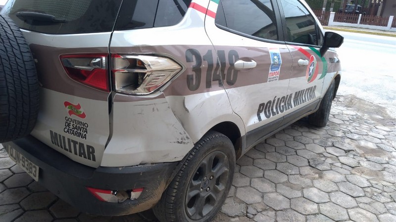 Veiculo roubado recuperado e autor preso em Itapoa 4