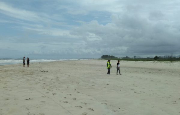 Jovem some ao se banhar na regiao da Boca da Barra (Barra do Sai) 2