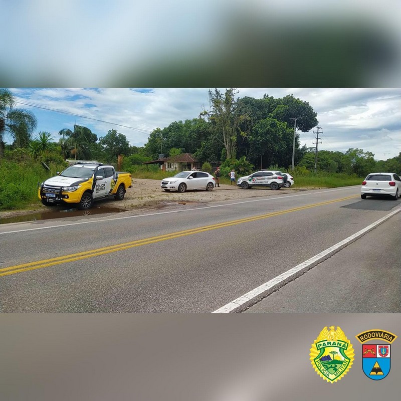 Policiais militares do PR e de SC prendem homens que assaltaram residencia em Garuva 1