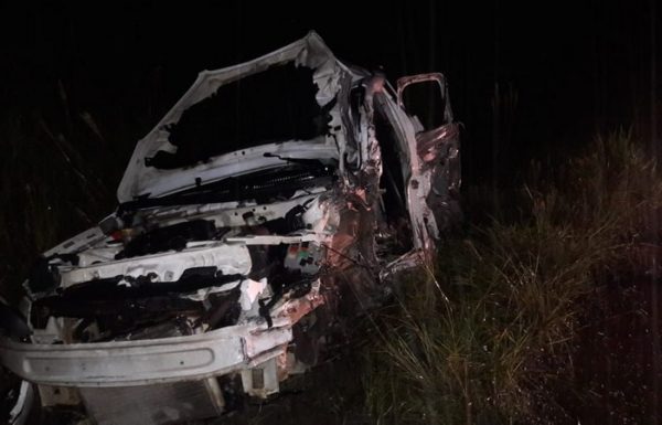 acidente entre um automovel e dois caminhoes causa mais uma morte na rodovia SC-416 3