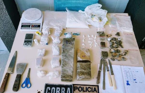 BOPE com o apoio da PM apreende grande quantidade de drogas em Itapoa