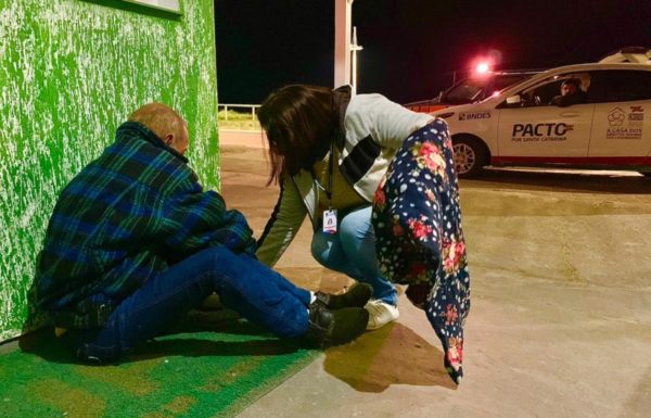 Assistencia Social e Defesa Civil de Itapoa atendem pessoas em situacao de vulnerabilidade 1 (Tribuna de Itapoa)