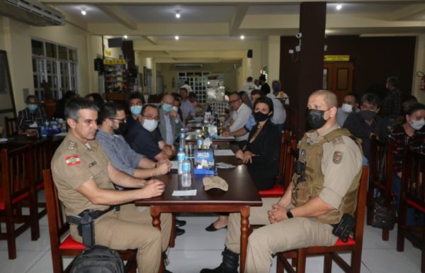 Reuniao de lideranças empresariais em Itapoa 05 (Tribuna de Itapoa)