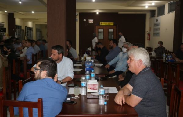 Reuniao de lideranças empresariais em Itapoa 07 (Tribuna de Itapoa)