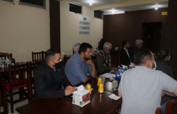 Reuniao de lideranças empresariais em Itapoa 12 (Tribuna de Itapoa)