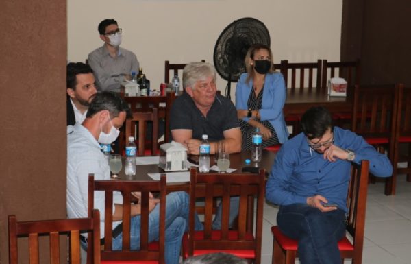 Reuniao de lideranças empresariais em Itapoa 30 (Tribuna de Itapoa)