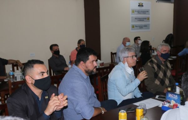 Reuniao de lideranças empresariais em Itapoa 46 (Tribuna de Itapoa)