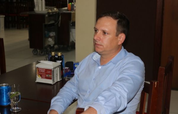 Reuniao de lideranças empresariais em Itapoa 55 (Tribuna de Itapoa)