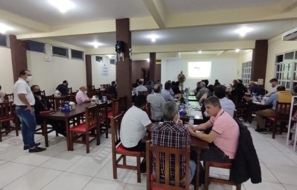 Reuniao de lideranças empresariais em Itapoa 72 (Tribuna de Itapoa)