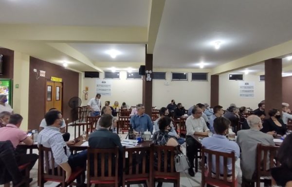 Reuniao de lideranças empresariais em Itapoa 74 (Tribuna de Itapoa)