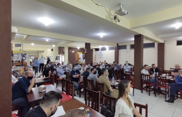 Reuniao de lideranças empresariais em Itapoa 79 (Tribuna de Itapoa)