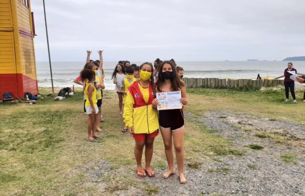 Corpo de Bombeiros Militar de Itapoa forma primeiras turmas de 2021 do Projeto Golfinho 9 (Tribuna de Itapoa)