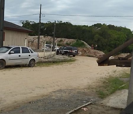 Homem morto na frente da esposa em Itapema do Norte (Tribuna de Itapoa)