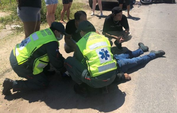 Colisao entre automovel e motocicleta deixa duas pessoas feridas no balneário Rainha 2 (Tribuna de Itapoa)