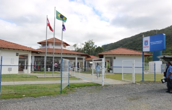 Itapoa inaugura duas novas escolas nessa quarta-feira dia 03 de novembro 34 (Tribuna de Itapoa)