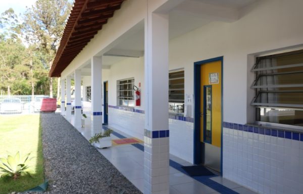 Itapoa inaugura duas novas escolas nessa quarta-feira dia 03 de novembro 65 (Tribuna de Itapoa)