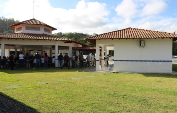 Itapoa inaugura duas novas escolas nessa quarta-feira dia 03 de novembro 69 (Tribuna de Itapoa)