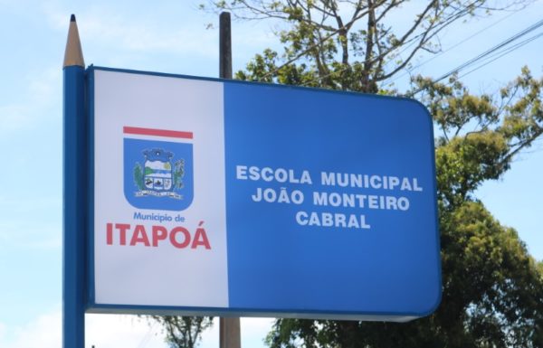 Itapoa inaugura duas novas escolas nessa quarta-feira dia 03 de novembro 88 (Tribuna de Itapoa)