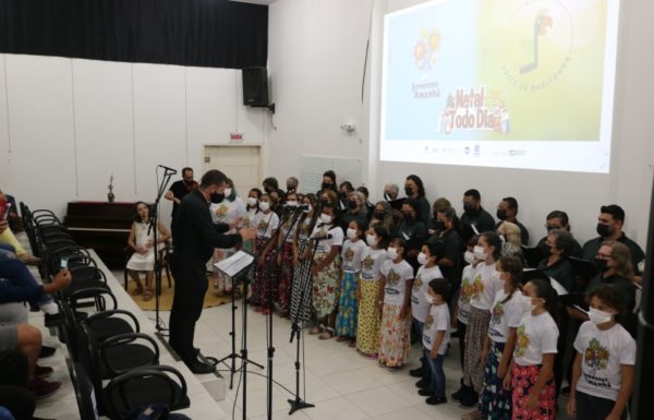 Corais de Itapoa apresentam espetaculo Natal Todo Dia na Casa da Cultura 12 (Tribuna de Itapoa)