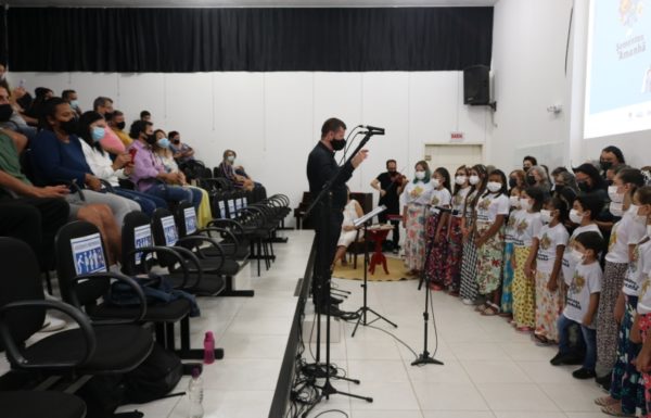 Corais de Itapoa apresentam espetaculo Natal Todo Dia na Casa da Cultura 15 (Tribuna de Itapoa)