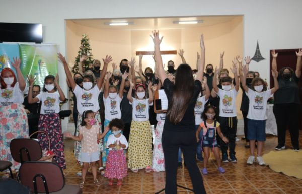 Corais de Itapoa realizam ultima apresentacao do espetaculo Natal Todo Dia 19 (Tribuna de Itapoa)