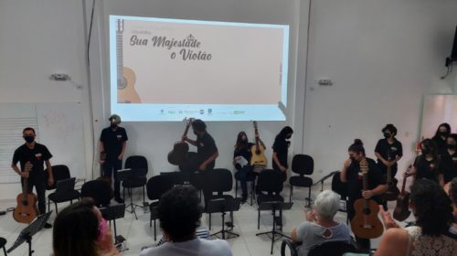 Orquestra Sua Majestade o Violao encerra ano de atividades com bela apresentacao 05 (Tribuna de Itapoa)