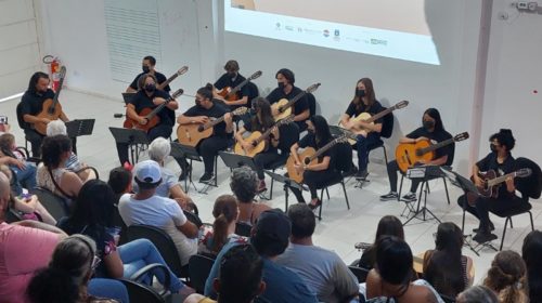 Orquestra Sua Majestade o Violao encerra ano de atividades com bela apresentacao 14 (Tribuna de Itapoa)