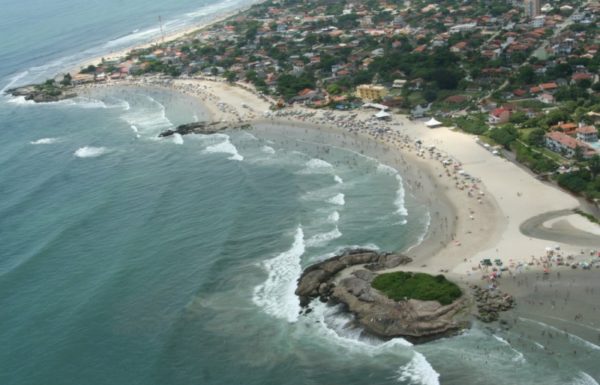 Sedimentos da dragagem do Porto de Sao Chico serao usados para alargar orla de Itapoa 2 (Tribuna de Itapoa)