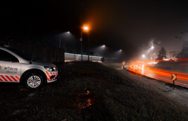 Sistema semaforico de alerta novo recurso de seguranca para descida da Serra do Mar 1 (Tribuna de Itapoa)