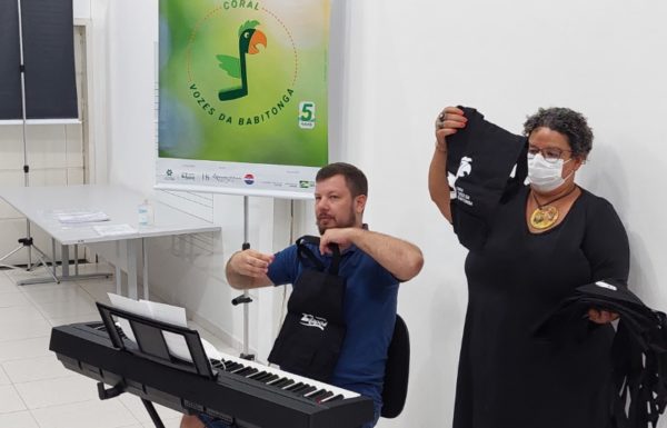 Corais adulto e infantil de Itapoa iniciam a temporada 2022 - 24 (Tribuna de Itapoa)