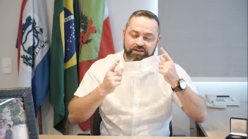 Publicados decretos sobre desobrigatoriedade do uso de mascaras em SC e Itapoa (Tribuna de Itapoa)