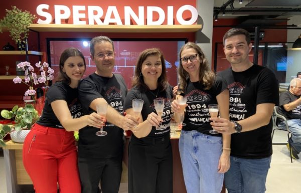 Imobiliaria Sperandio inaugura filial em Itapoa 7 (Tribuna de Itapoa)