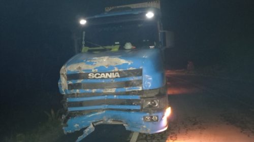 1 - Homem morre em acidente entre automovel e caminhao na SC-416 (Tribuna de Itapoa)