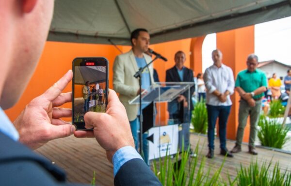 Inauguracao do Mercado da Maria em Itapoa 01 (Tribuna de Itapoa)