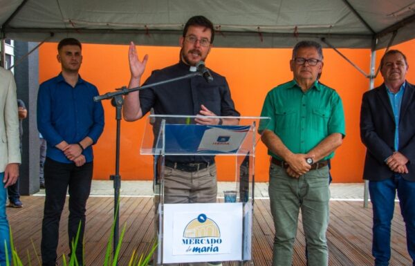 Inauguracao do Mercado da Maria em Itapoa 07 (Tribuna de Itapoa)