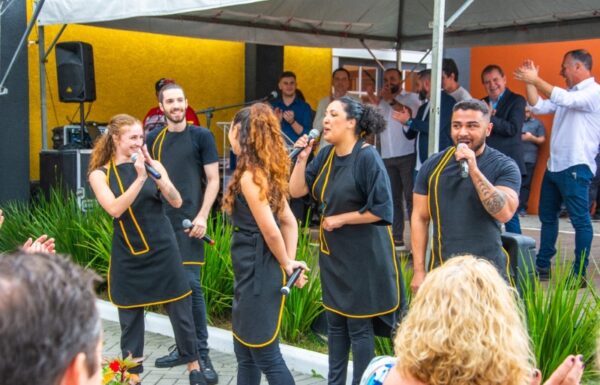 Inauguracao do Mercado da Maria em Itapoa 14 (Tribuna de Itapoa)