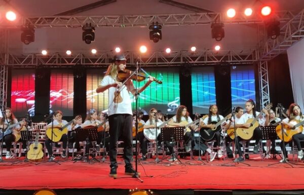 1a parte 6a Noite Cultural do Porto Itapoa - FOTO Julio Penteriche 02