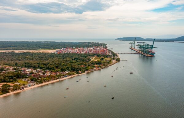 Tratamento de efluentes do Porto Itapoa atinge mais de 7 milhoes de litros (Tribuna de Itapoa)