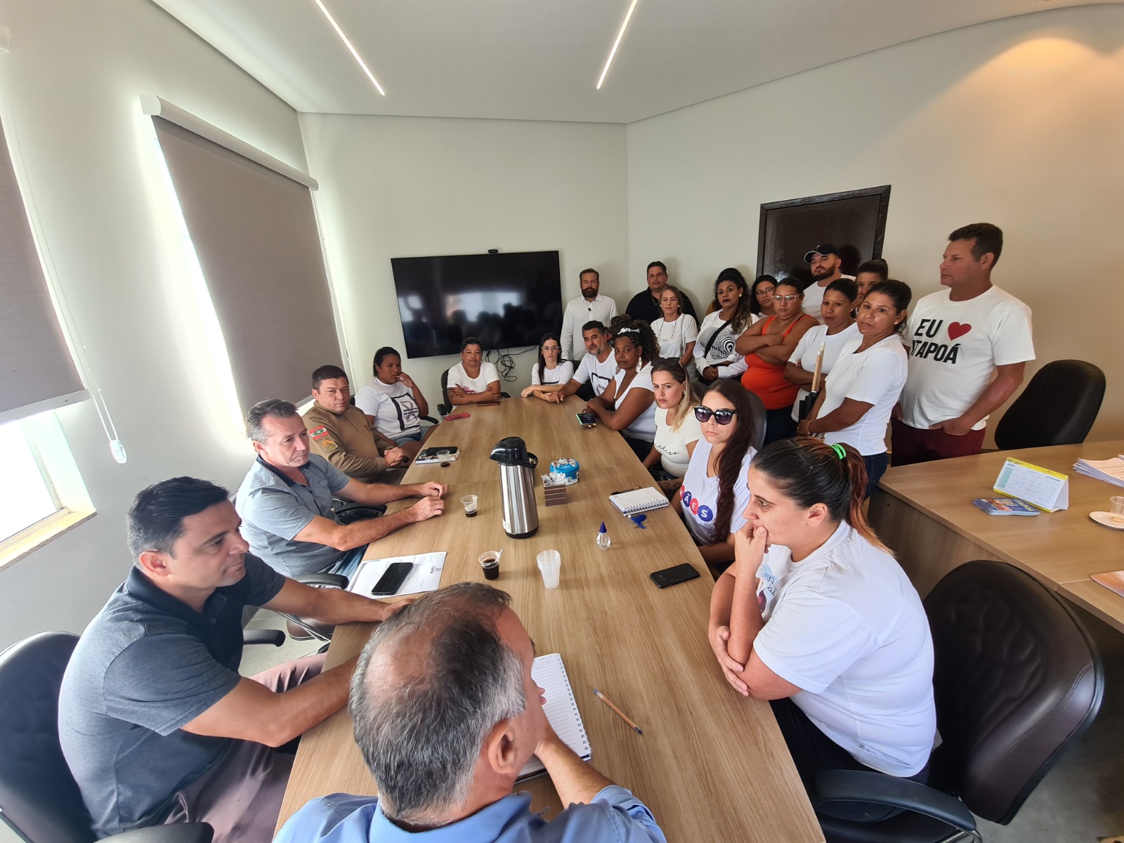 Prefeitura de Itapoa discute medidas para garantir a seguranca dos alunos 1