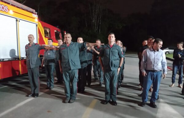 Corpo de Bombeiros de Itapoá forma novos brigadistas e promove bombeiros comunitarios 02