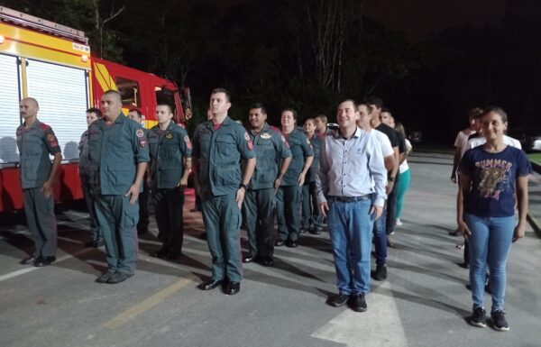 Corpo de Bombeiros de Itapoá forma novos brigadistas e promove bombeiros comunitarios 19