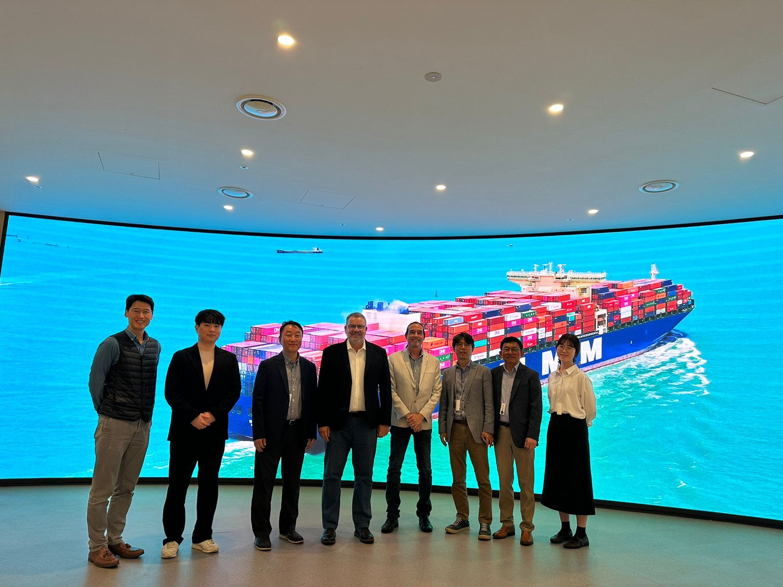 Porto Itapoa passa a contar com servico FIL da HMM