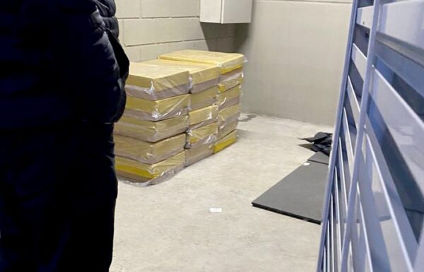 Policia apreende quase 300 quilos de cocaina em Garuva - carga avaliada em RS 35 milhoes 1