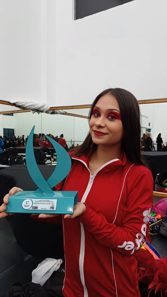 Dancarina de Itapoa que se destacou no Festival de Danca de Joinville celebra seus 15 anos 5