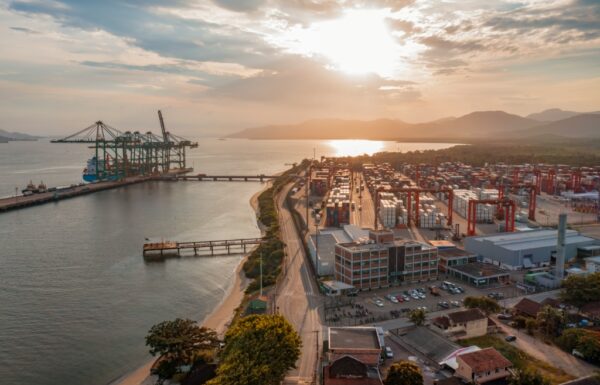 Porto Itapoa tera novo serviço conectando a Europa 2 (Tribuna de Itapoa)