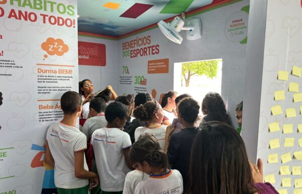 Caminhao itinerante chega a Itapoa para estimular habitos saudaveis 01 (Tribuna de Itapoa)