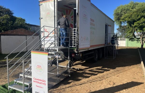 Caminhao itinerante chega a Itapoa para estimular habitos saudaveis 10 (Tribuna de Itapoa)