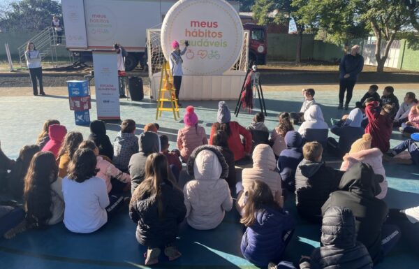 Caminhao itinerante chega a Itapoa para estimular habitos saudaveis 11 (Tribuna de Itapoa)