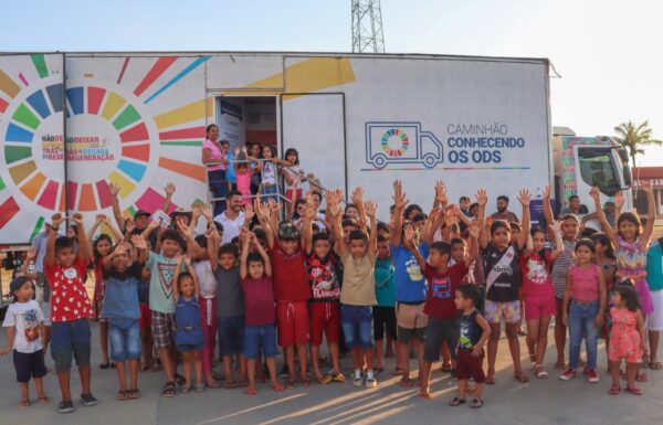 Caminhao Conhecendo os ODS chega a Itapoa 06 (Tribuna de Itapoa)